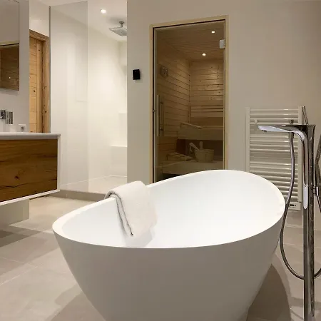 Oasis Mountain Wellness Abondance