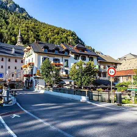 Oasis Mountain Wellness Θέρετρο *